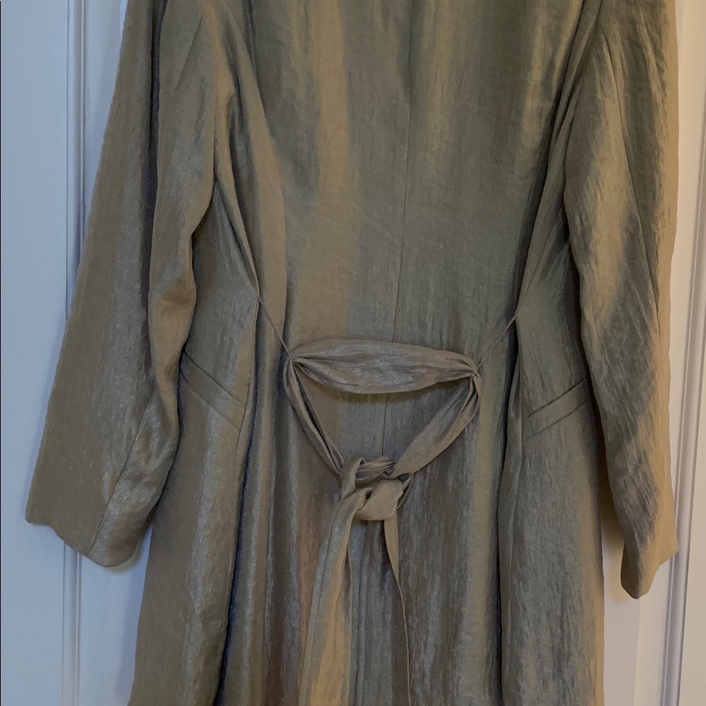 Never worn - Picture 4 of 5
